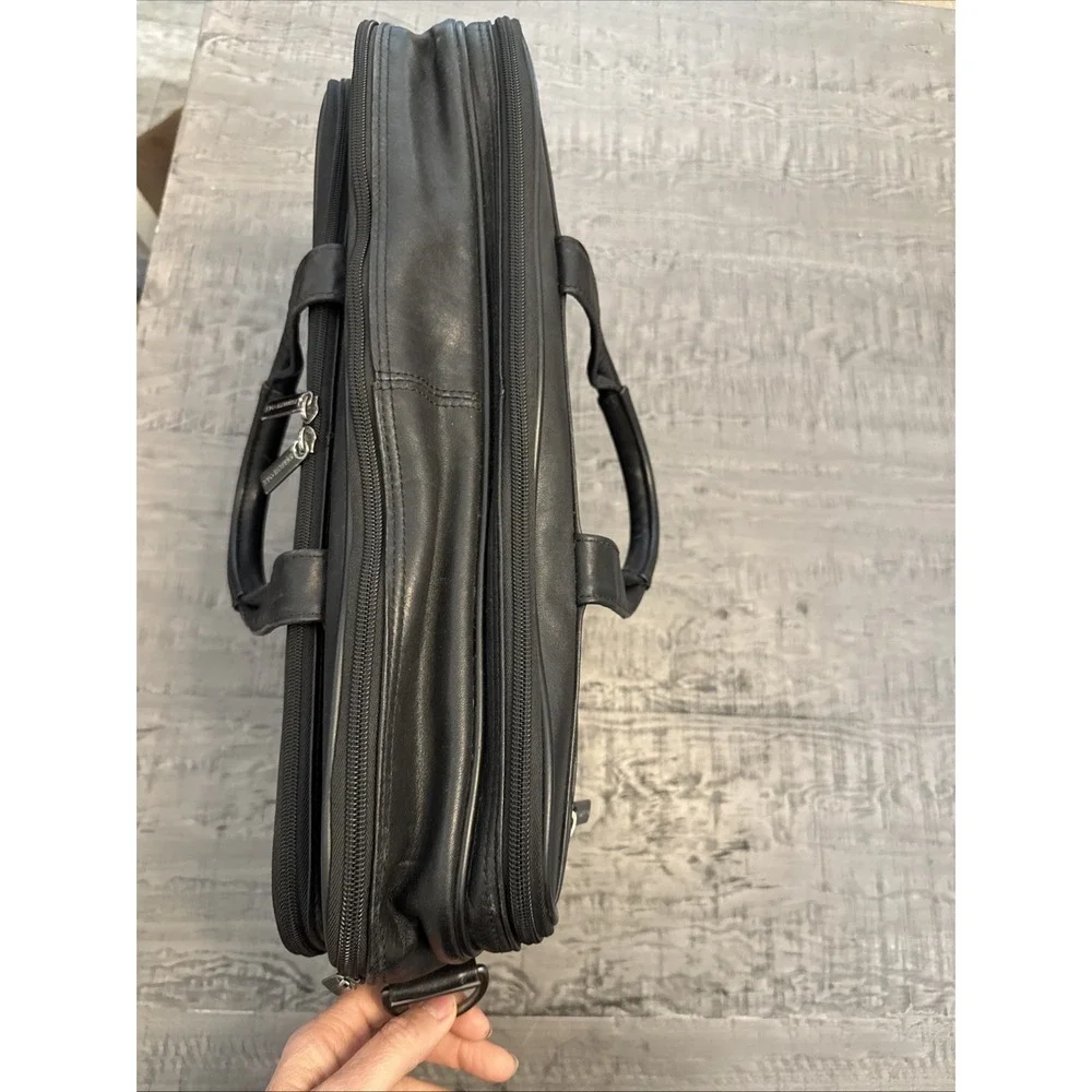 Kenneth Cole leather laptop bag Black Multi‎ Pockets No Shoulder Strap